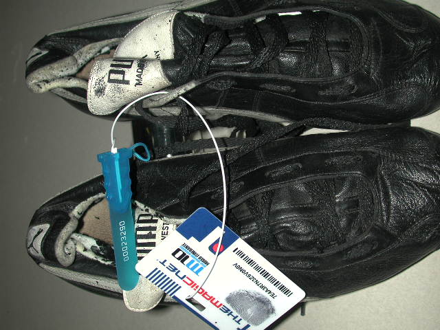 Botin usado por DIEGO ARMANDO MARADONA 1986 - Image 3