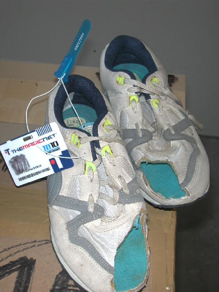 ZAPATILLA MARADONA 1990 RECORTADA - Imagen 3